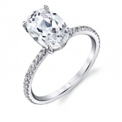 Classic Engagement Ring - Maryam
