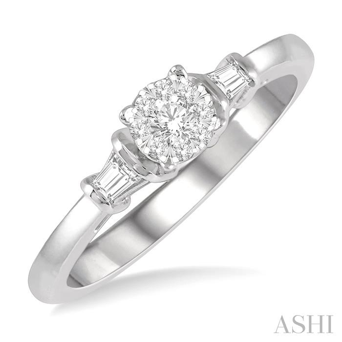 ROUND SHAPE LOVEBRIGHT DIAMOND ENGAGEMENT RING