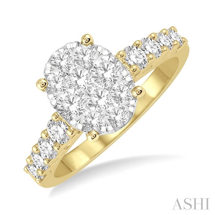 OVAL SHAPE LOVEBRIGHT DIAMOND ENGAGEMENT RING