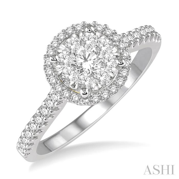 Round Shape Halo Lovebright Essential Diamond Engagement Ring