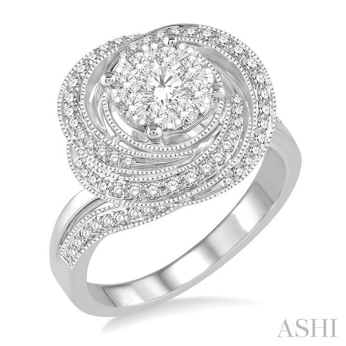 FLOWER LOVEBRIGHT DIAMOND ENGAGEMENT RING