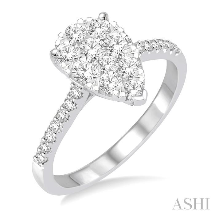 PEAR SHAPE LOVEBRIGHT ESSENTIAL DIAMOND ENGAGEMENT RING