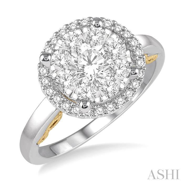 HALO LOVEBRIGHT ESSENTIAL DIAMOND ENGAGEMENT RING