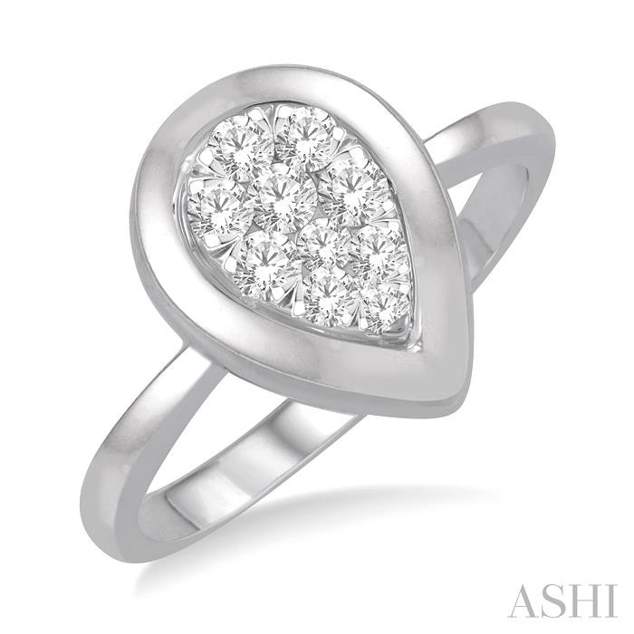 PEAR SHAPE LOVEBRIGHT ESSENTIAL DIAMOND RING