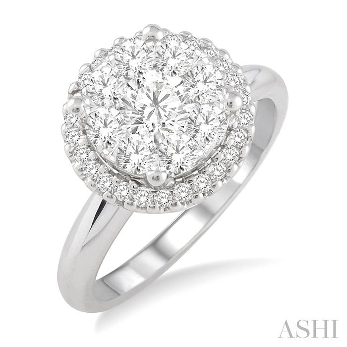 HALO LOVEBRIGHT ESSENTIAL DIAMOND ENGAGEMENT RING