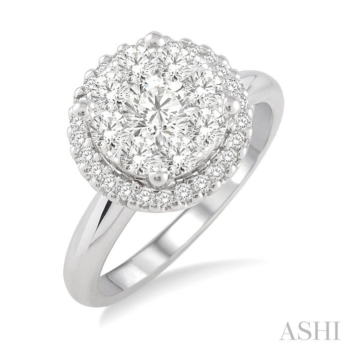 HALO LOVEBRIGHT ESSENTIAL DIAMOND ENGAGEMENT RING