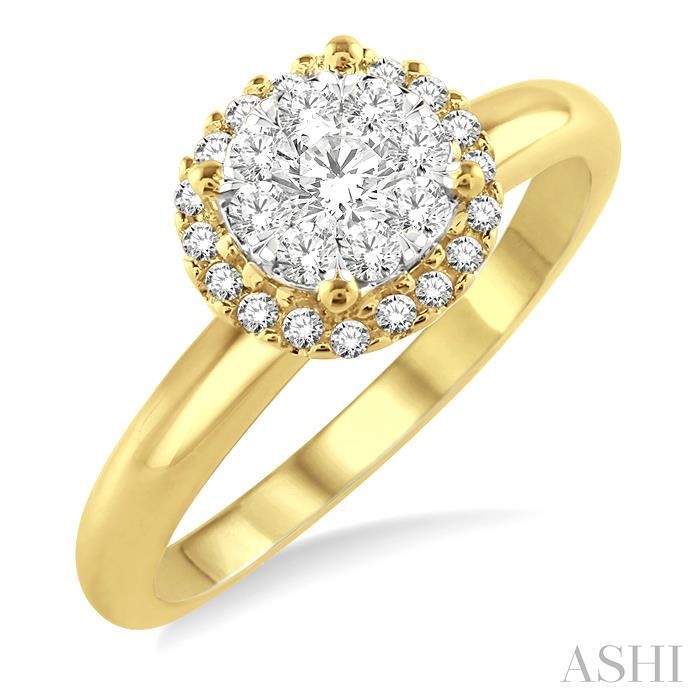 LOVEBRIGHT ESSENTIAL DIAMOND ENGAGEMENT RING
