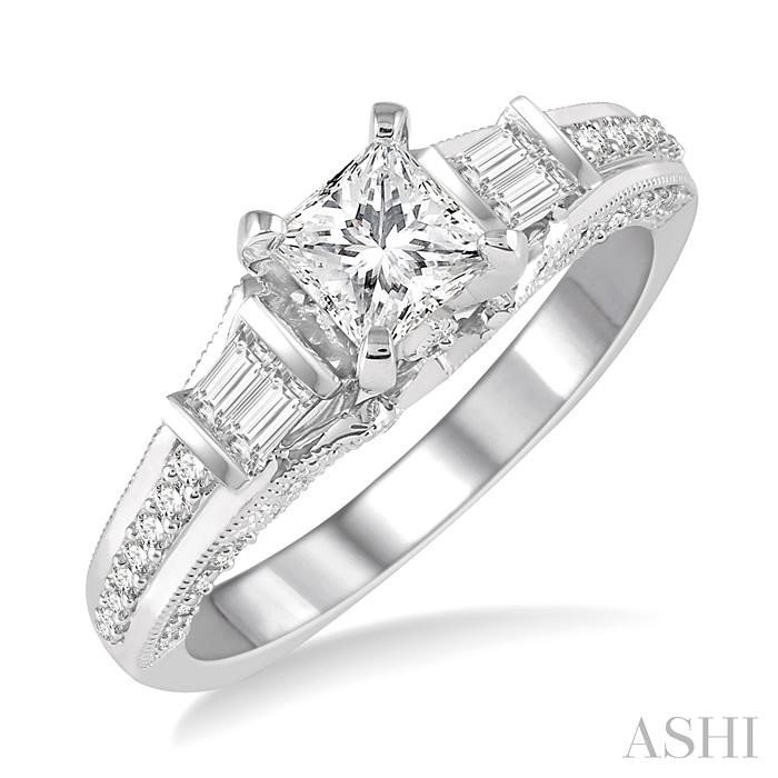 DIAMOND ENGAGEMENT RING