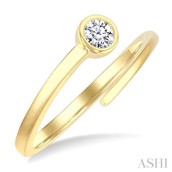 Round Shape Bezel Set Diamond Fashion Ring