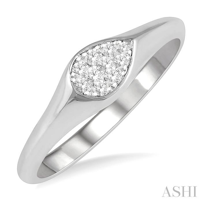 PEAR SHAPE LOVEBRIGHT ESSENTIAL DIAMOND SIGNET RING