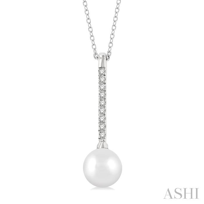 PEARL & PETITE DIAMOND FASHION PENDANT