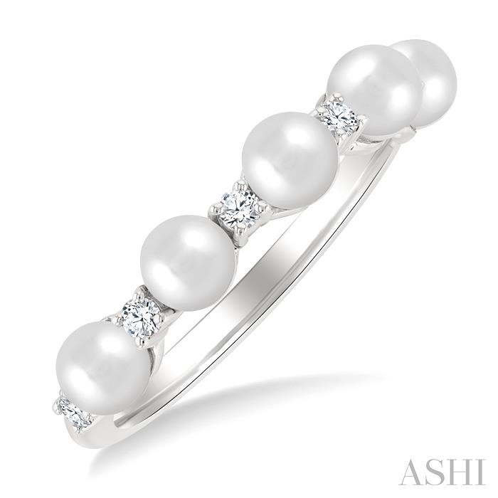 Pearl & Diamond Fashion Ring