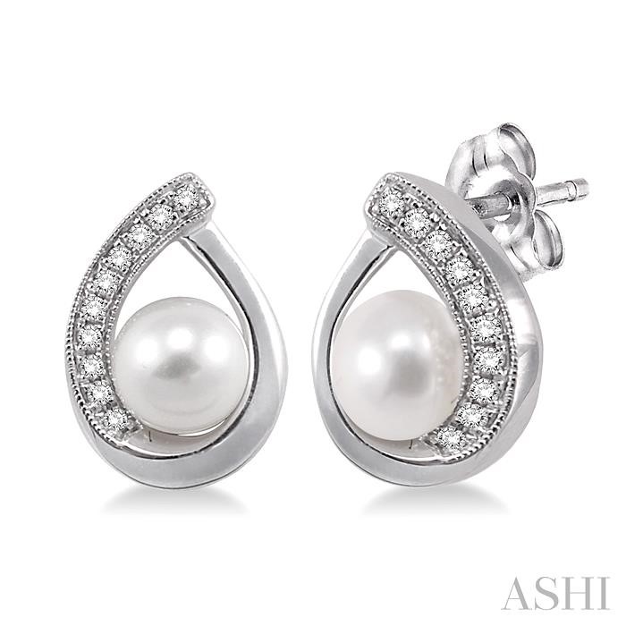 PEARL & DIAMOND FASHION EARRINGS