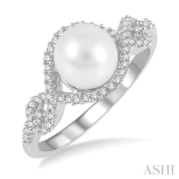 PEARL & HALO DIAMOND FASHION RING