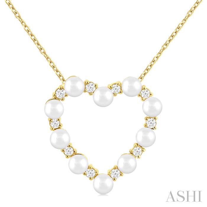 Heart Shape Pearl & Diamond Pendant