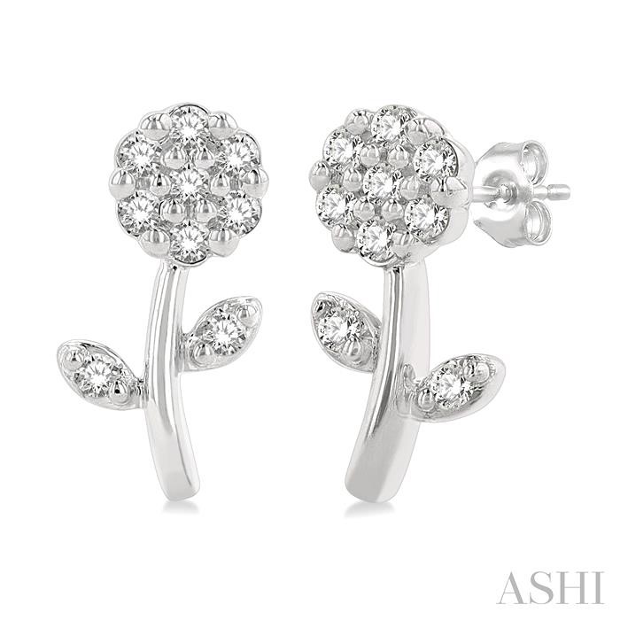 Flower Petite Diamond Fashion Earrings