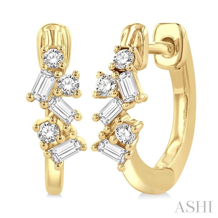 SCATTER BAGUETTE DIAMOND PETITE HUGGIE FASHION EARRINGS