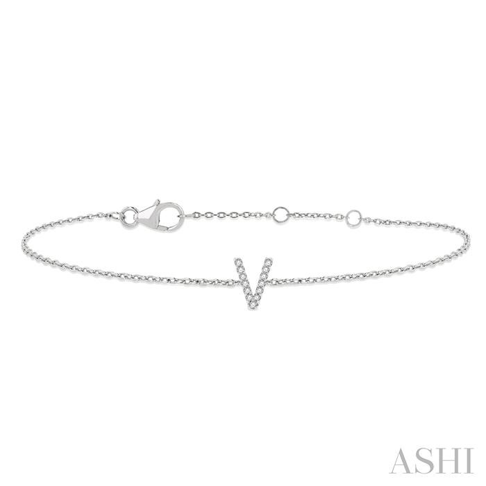 BLOCK 'V' INITIAL DIAMOND CHAIN BRACELET