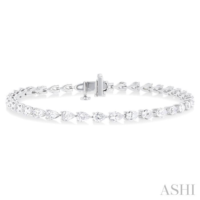 Pear Shape East-West Diamond Bracelet