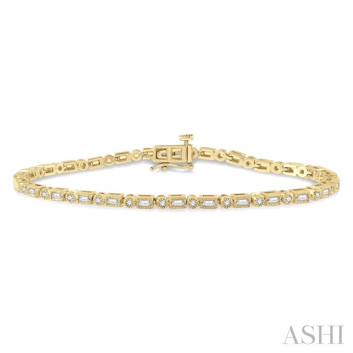 BAGUETTE DIAMOND FASHION BRACELET