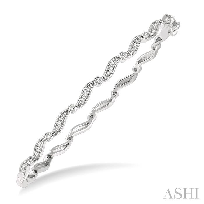 STACKABLE DIAMOND BANGLE