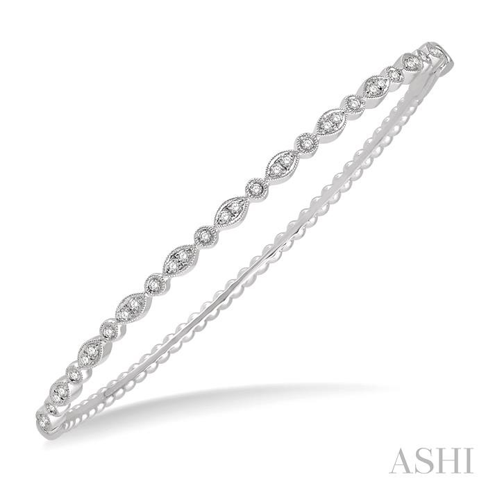 STACKABLE DIAMOND BANGLE