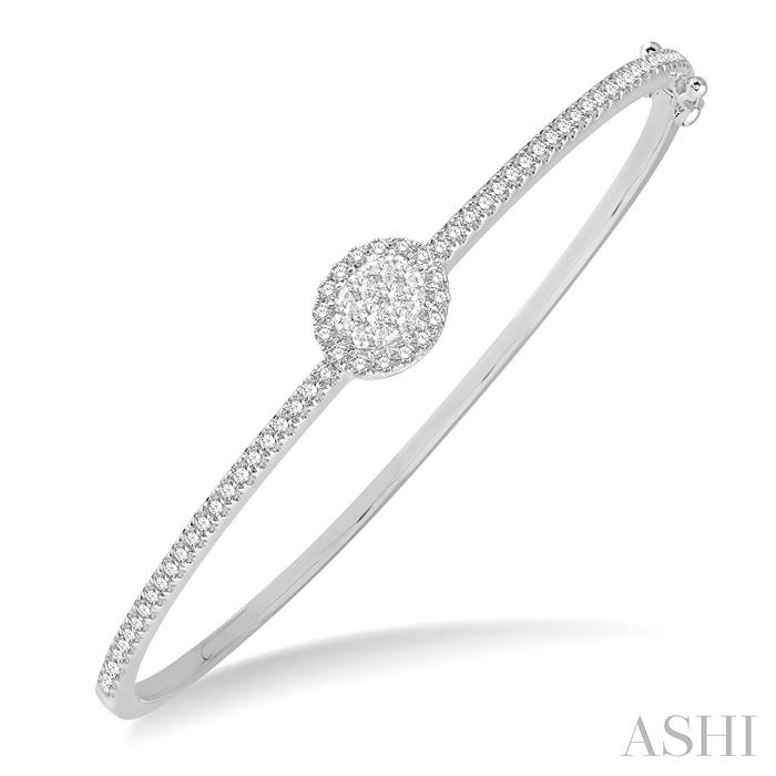 STACKABLE OVAL SHAPE HALO LOVEBRIGHT ESSENTIAL DIAMOND BANGLE