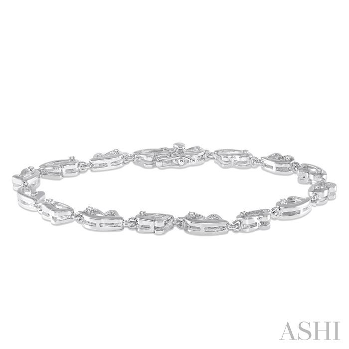 SILVER HEART SHAPE DIAMOND BRACELET