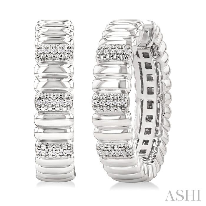 Silver Bold Ribbed Diamond Hoop Earrings