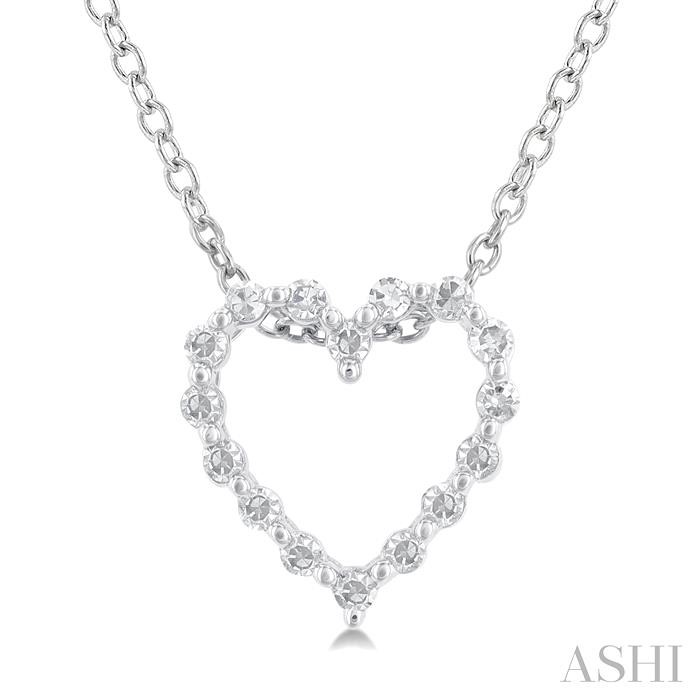 SILVER HEART SHAPE DIAMOND PENDANT