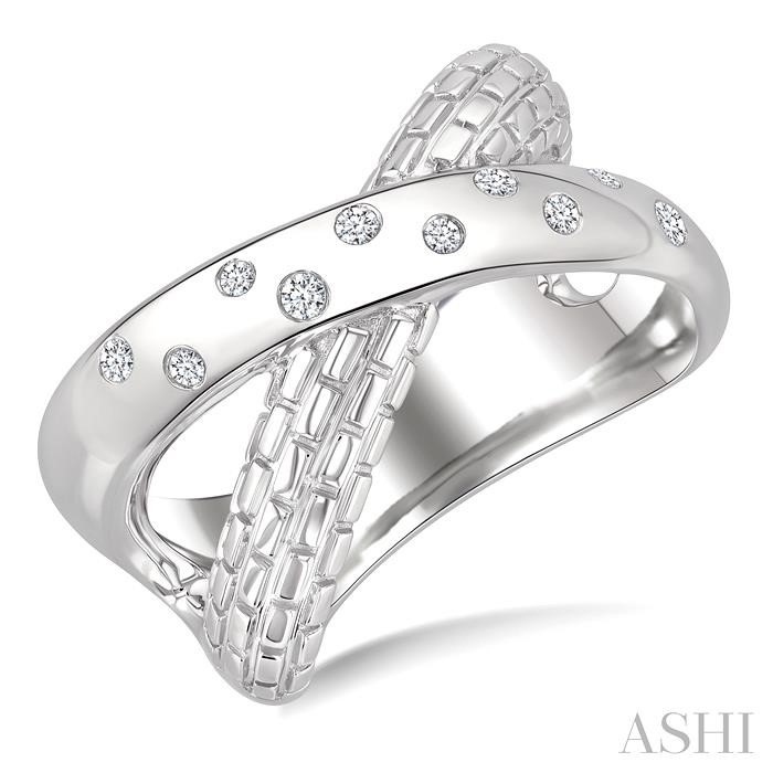 Silver Criss Cross Diamond Ring