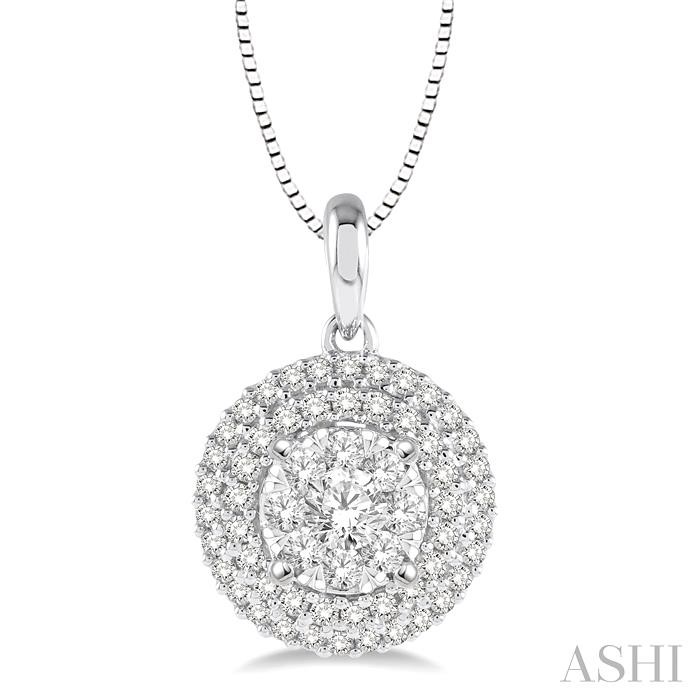Round Shape Halo Lovebright Essential Diamond Pendant