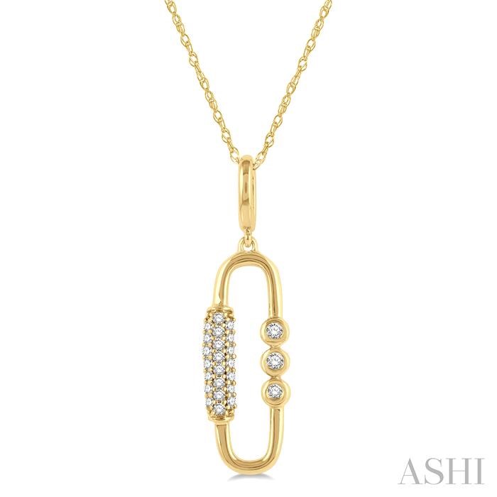 Paperclip Diamond Fashion Pendant