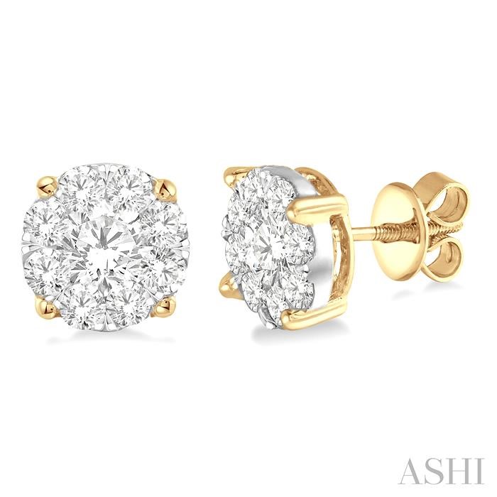 Round Shape Lovebright Essential Diamond Stud Earrings