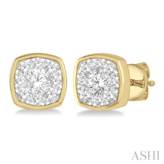 LOVEBRIGHT ESSENTIAL DIAMOND STUD EARRINGS