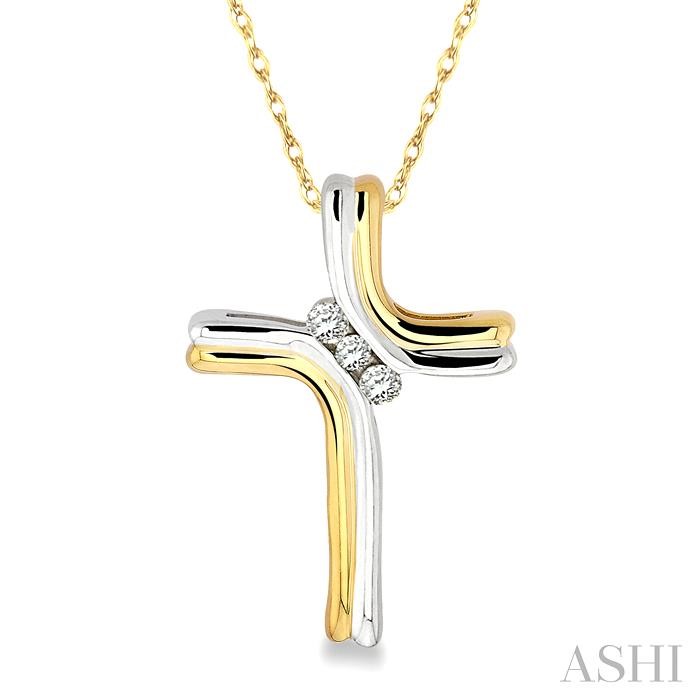 CROSS DIAMOND PENDANT