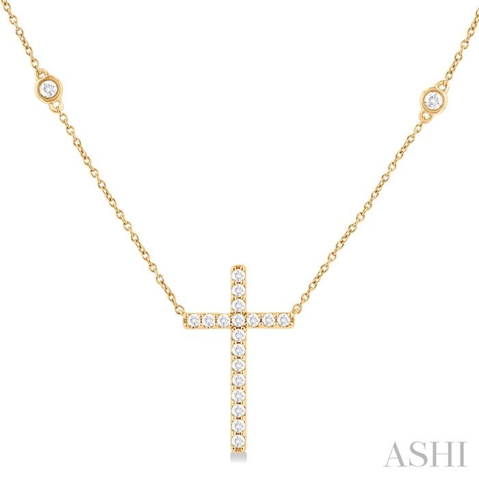 CROSS DIAMOND STATION NECKLACE