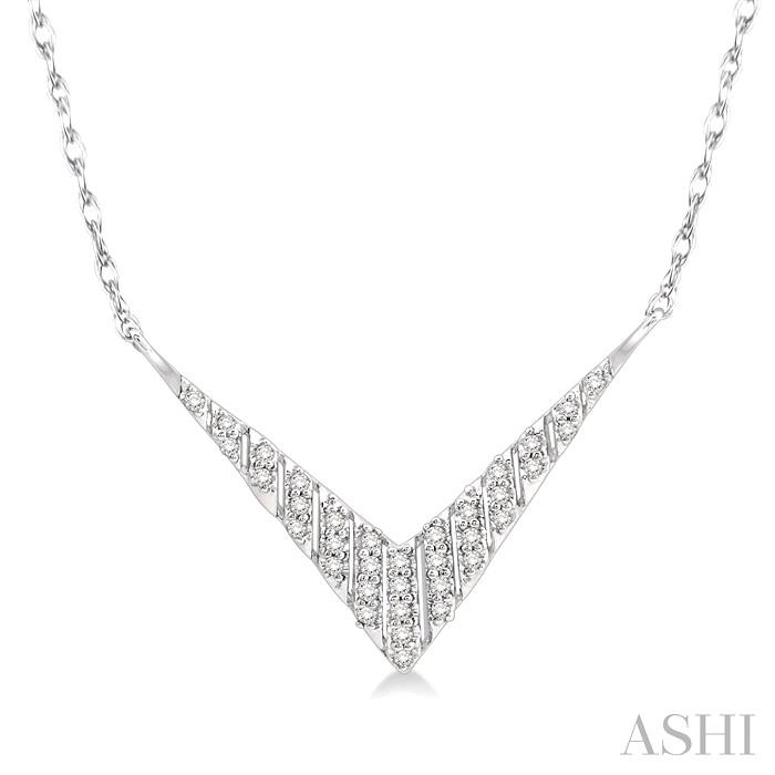 CHEVRON DIAMOND FASHION NECKLACE